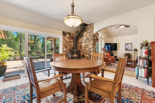 12933 Elk Ln, Grass Valley, CA 95945