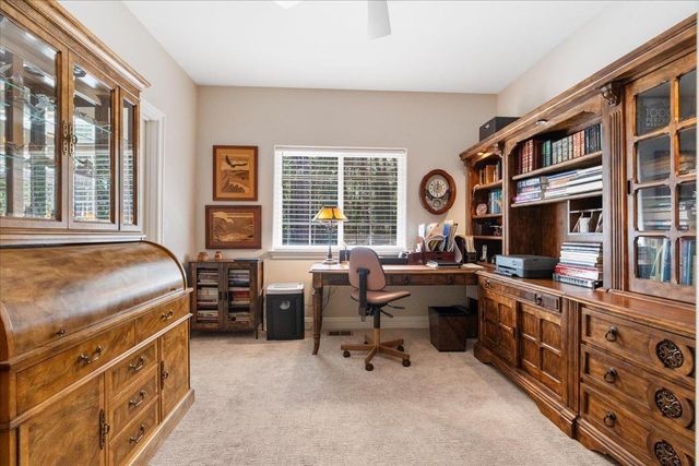 12933 Elk Ln, Grass Valley, CA 95945