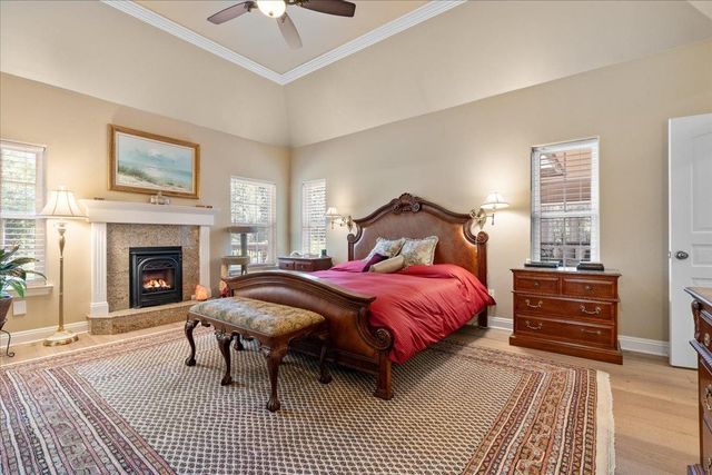 12933 Elk Ln, Grass Valley, CA 95945