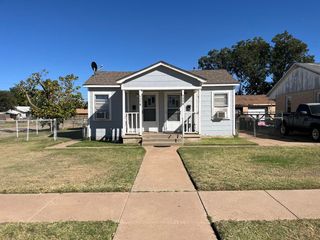 1214-1216 Oakland, Plainview, TX 79072