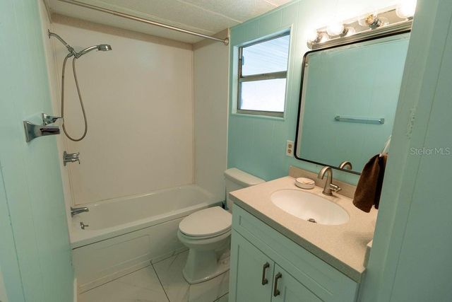 5609 HANCOCK DRIVE, Wildwood, FL 34785