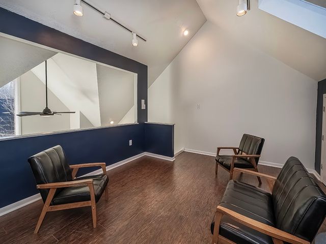 1402 Towne Square Dr, Mccandless, PA 15101