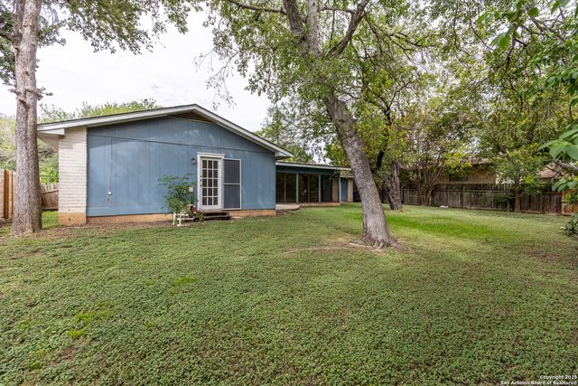 13026 Los Espanada, San Antonio, TX 78233