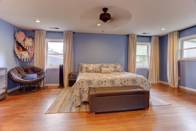 4908 MOCKINGBIRD LN, Memphis, TN 38117