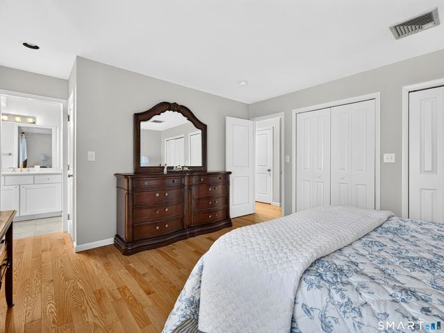 246 Greens Farm Road 246, Branford, CT 06405