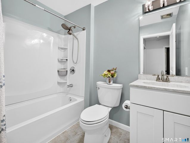 246 Greens Farm Road 246, Branford, CT 06405