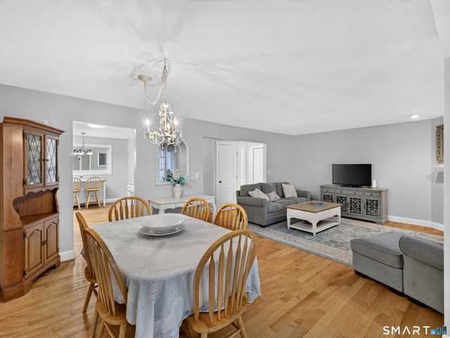 246 Greens Farm Road 246, Branford, CT 06405