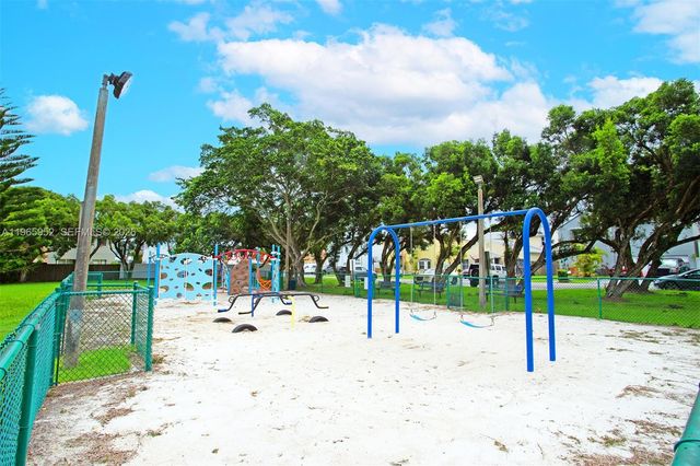 27030 SW 120th Ave Rd, Homestead, FL 33032