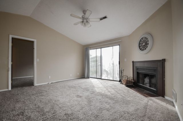 20 Woodland Hills Drive, 10, Southgate, KY 41071