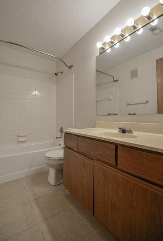 20 Woodland Hills Drive, 10, Southgate, KY 41071