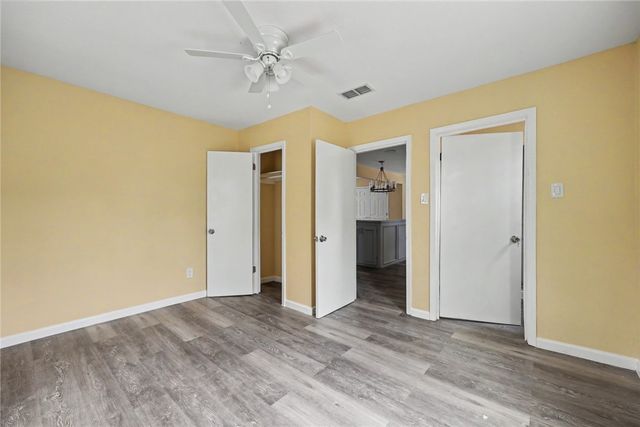 1138 Golla Dr, Corpus Christi, TX 78407