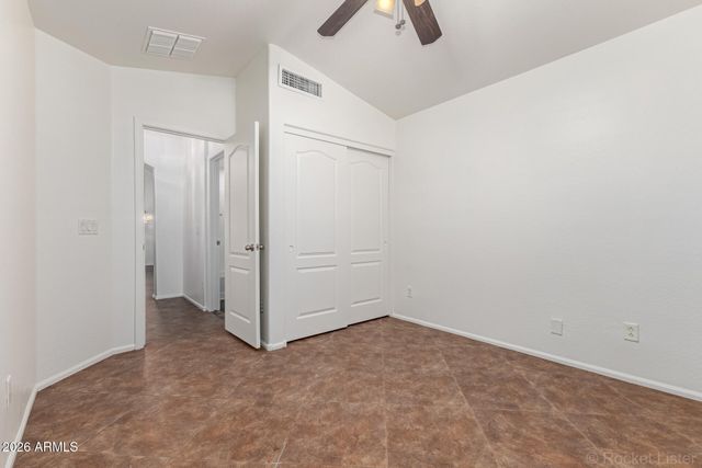 5635 W SOUTHGATE Avenue, Phoenix, AZ 85043