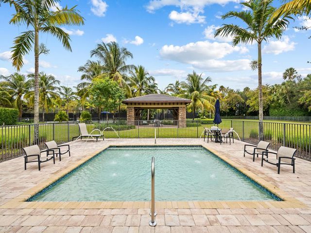8683 Grand Prix Lane, Boynton Beach, FL 33472
