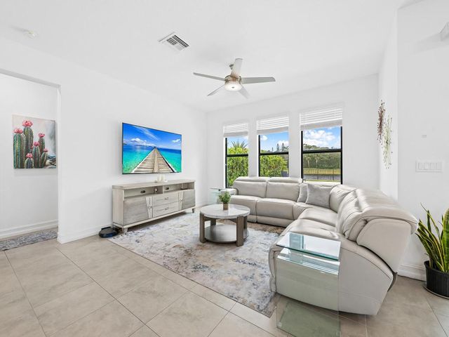 8683 Grand Prix Lane, Boynton Beach, FL 33472