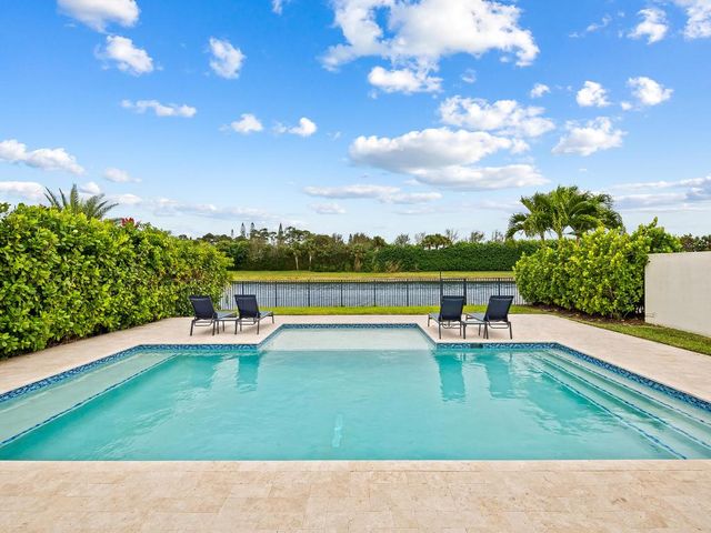 8683 Grand Prix Lane, Boynton Beach, FL 33472