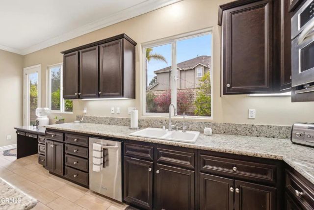 3239 Buttercup Lane, Camarillo, CA 93012