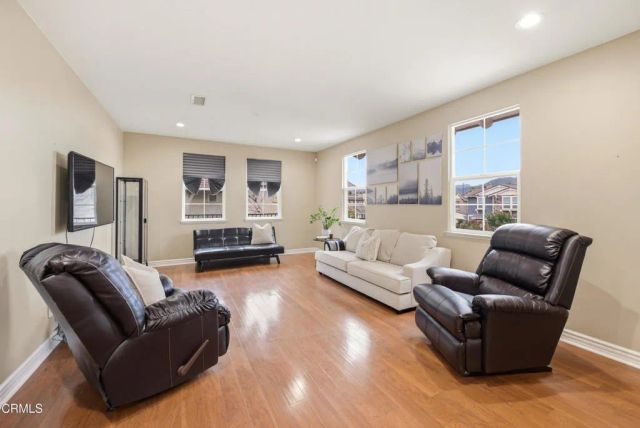 3239 Buttercup Lane, Camarillo, CA 93012