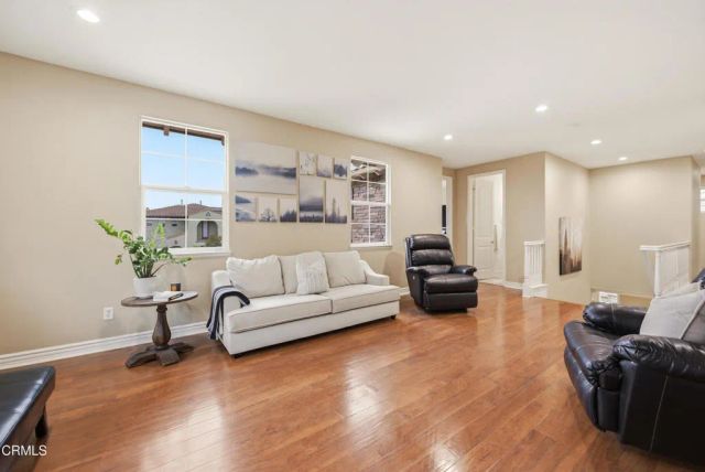 3239 Buttercup Lane, Camarillo, CA 93012