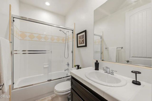 3239 Buttercup Lane, Camarillo, CA 93012