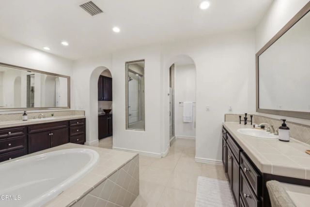 3239 Buttercup Lane, Camarillo, CA 93012