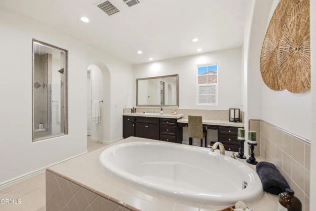3239 Buttercup Lane, Camarillo, CA 93012