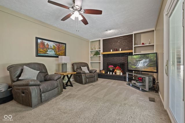 4078 W Fairview Road, Greenwood, IN 46142