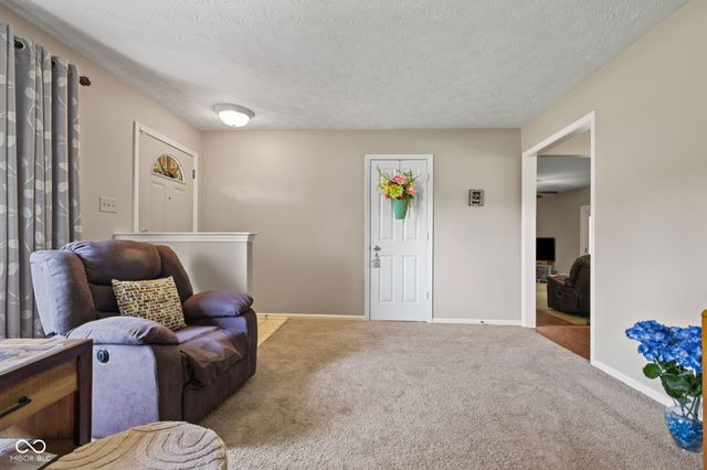 4078 W Fairview Road, Greenwood, IN 46142