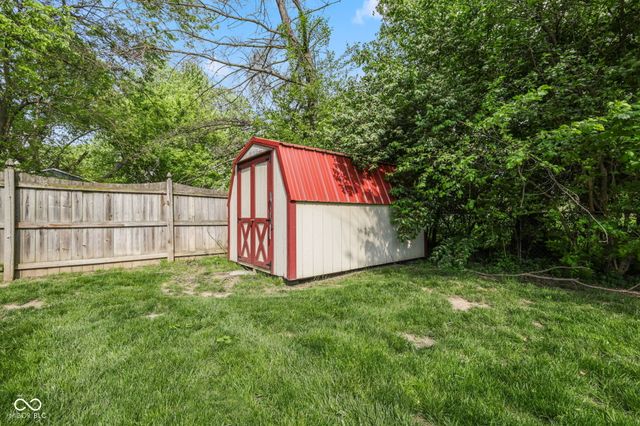 4078 W Fairview Road, Greenwood, IN 46142