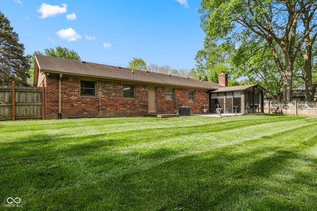 4078 W Fairview Road, Greenwood, IN 46142