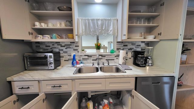 1982 Linda Road, Okeechobee, FL 34974