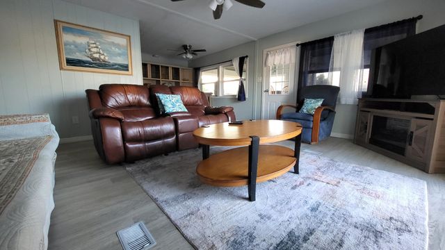 1982 Linda Road, Okeechobee, FL 34974