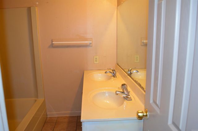41 S 10th Street, Cabot, AR 72023