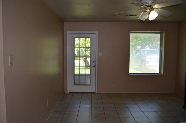 41 S 10th Street, Cabot, AR 72023