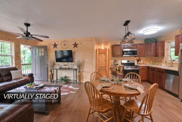292 Harmony Rd, Gainesboro, TN 38562
