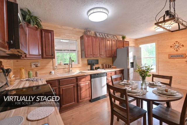 292 Harmony Rd, Gainesboro, TN 38562