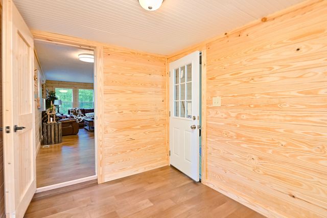 292 Harmony Rd, Gainesboro, TN 38562