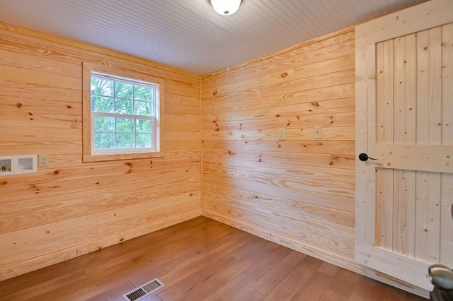 292 Harmony Rd, Gainesboro, TN 38562