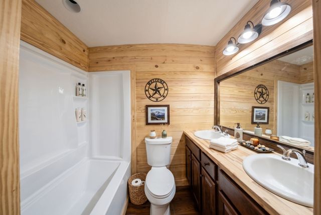 292 Harmony Rd, Gainesboro, TN 38562