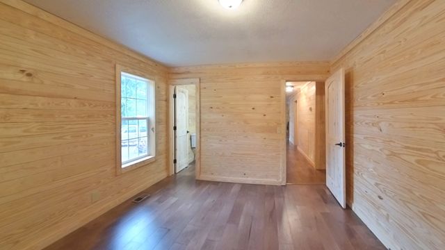 292 Harmony Rd, Gainesboro, TN 38562