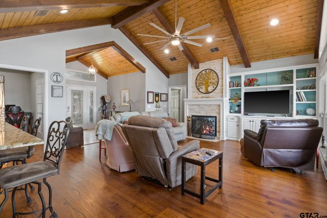 398 Private Road 2939, Pittsburg, TX 75686