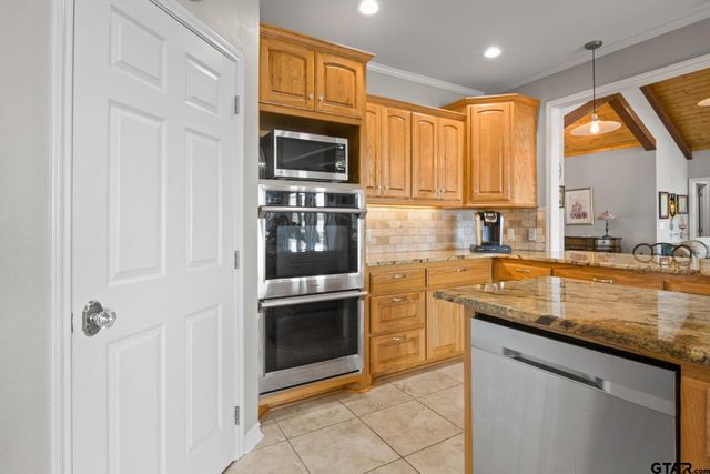 398 Private Road 2939, Pittsburg, TX 75686