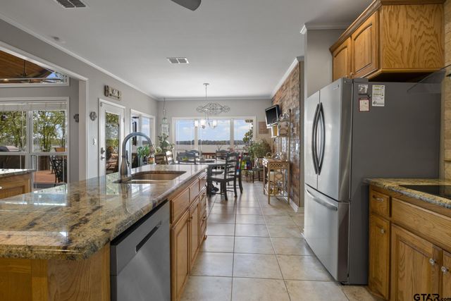 398 Private Road 2939, Pittsburg, TX 75686