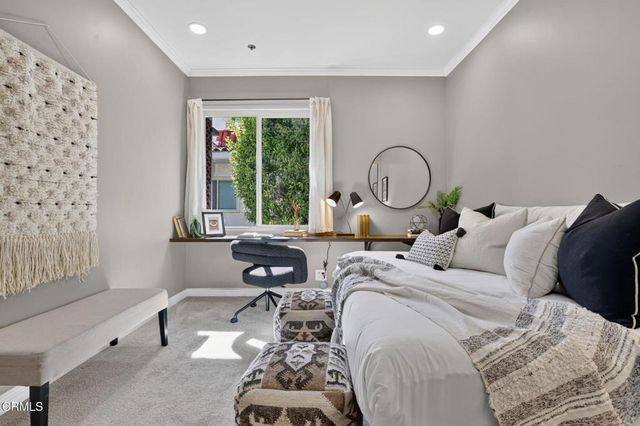 985 E California Boulevard 308, Pasadena, CA 91106