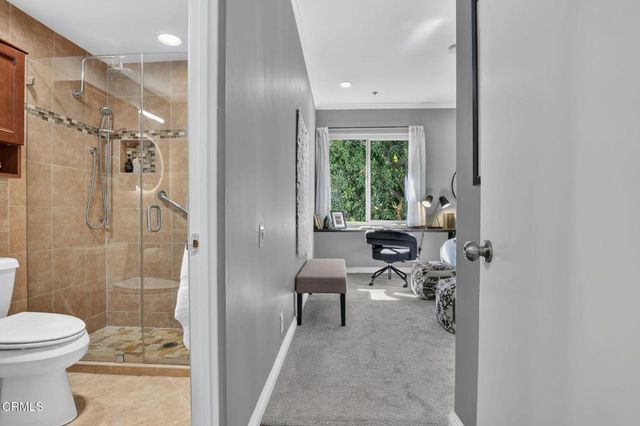 985 E California Boulevard 308, Pasadena, CA 91106