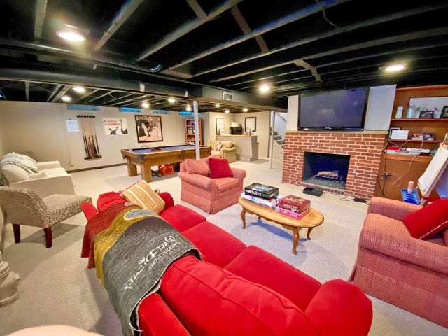 1720 Hanover Road, Ann Arbor, MI 48103
