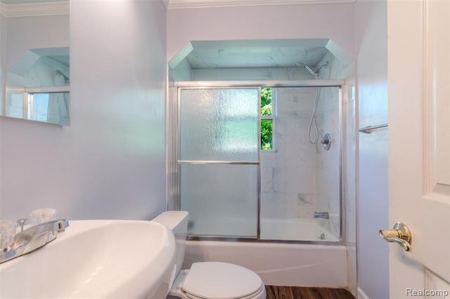 3224 N Altadena Avenue, Royal Oak, MI 48073