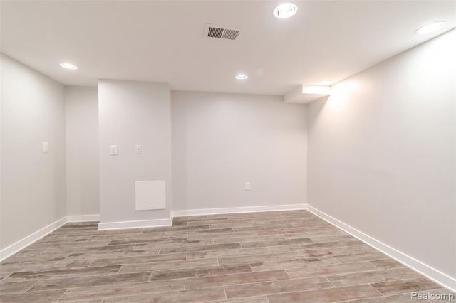 3224 N Altadena Avenue, Royal Oak, MI 48073