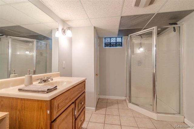3224 N Altadena Avenue, Royal Oak, MI 48073