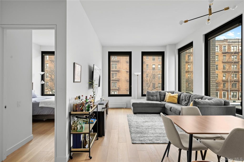 21-21 31st Street 2L, Astoria, NY 11105 — exterior