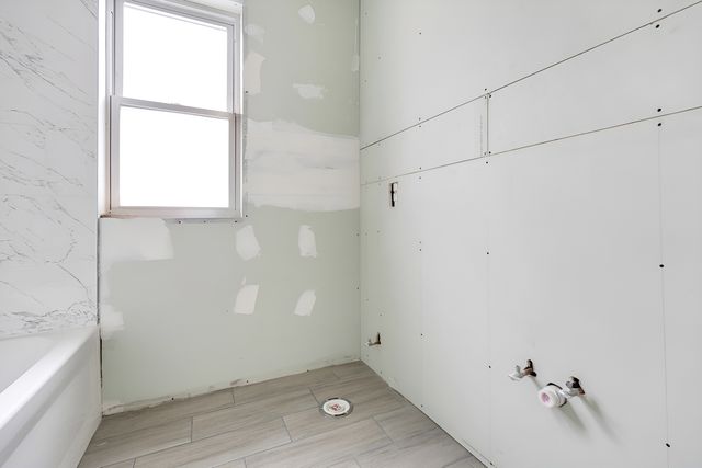 8528 S Escanaba Avenue, Chicago, IL 60617